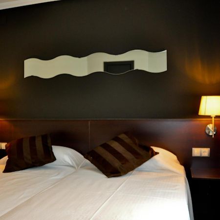 Hostal La Rotonda Ourense Dış mekan fotoğraf