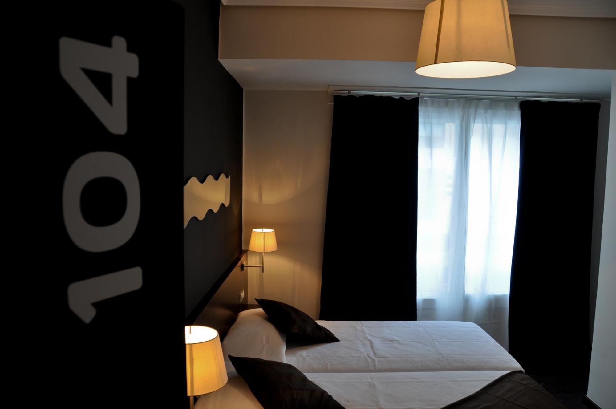 Hostal La Rotonda Ourense Dış mekan fotoğraf