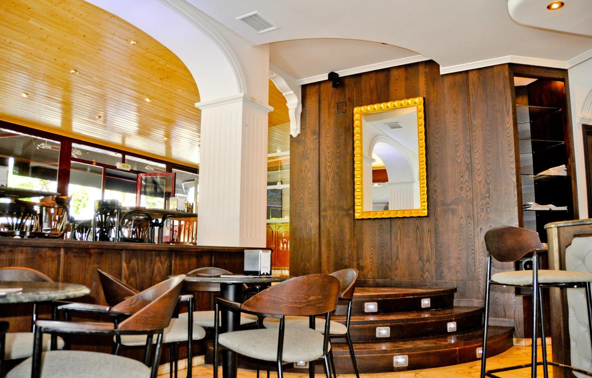 Hostal La Rotonda Ourense Dış mekan fotoğraf